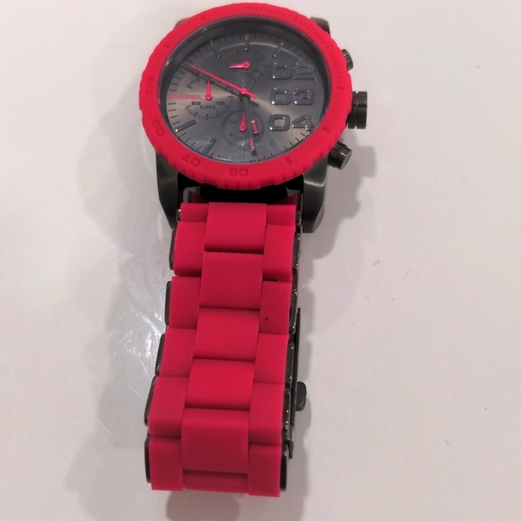 Diesel Watch DZ5362 Pink - Picture 1 of 3